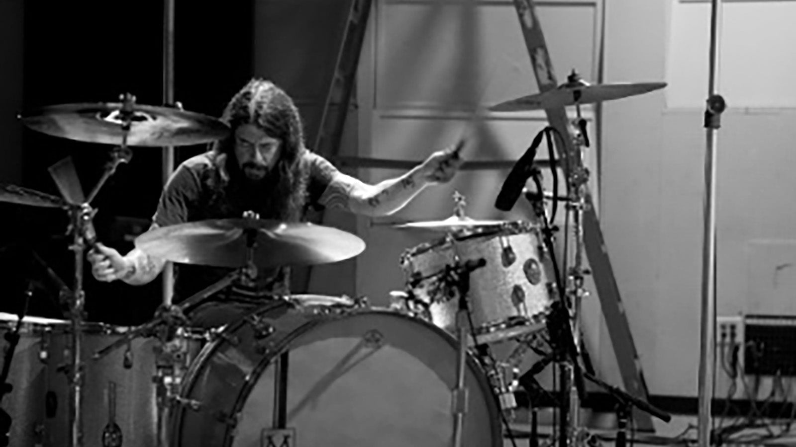 See Dave Grohl Create Epic New Solo Song in Interactive New ‘PLAY’ Doc