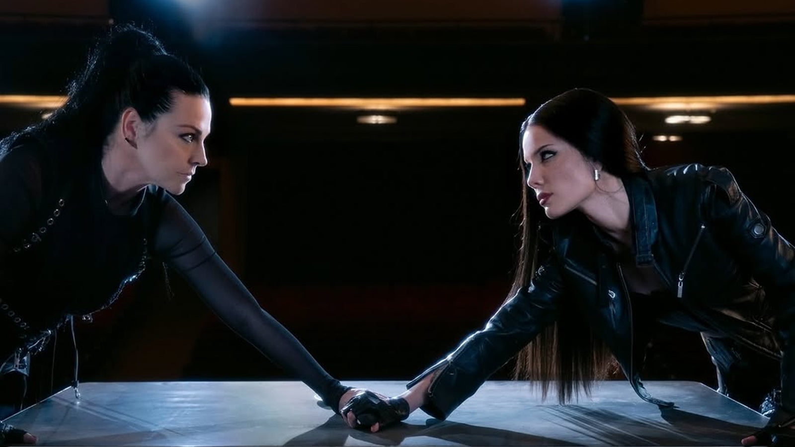 Hear AMY LEE and HALSEY duet on new song “Hand That Feeds”