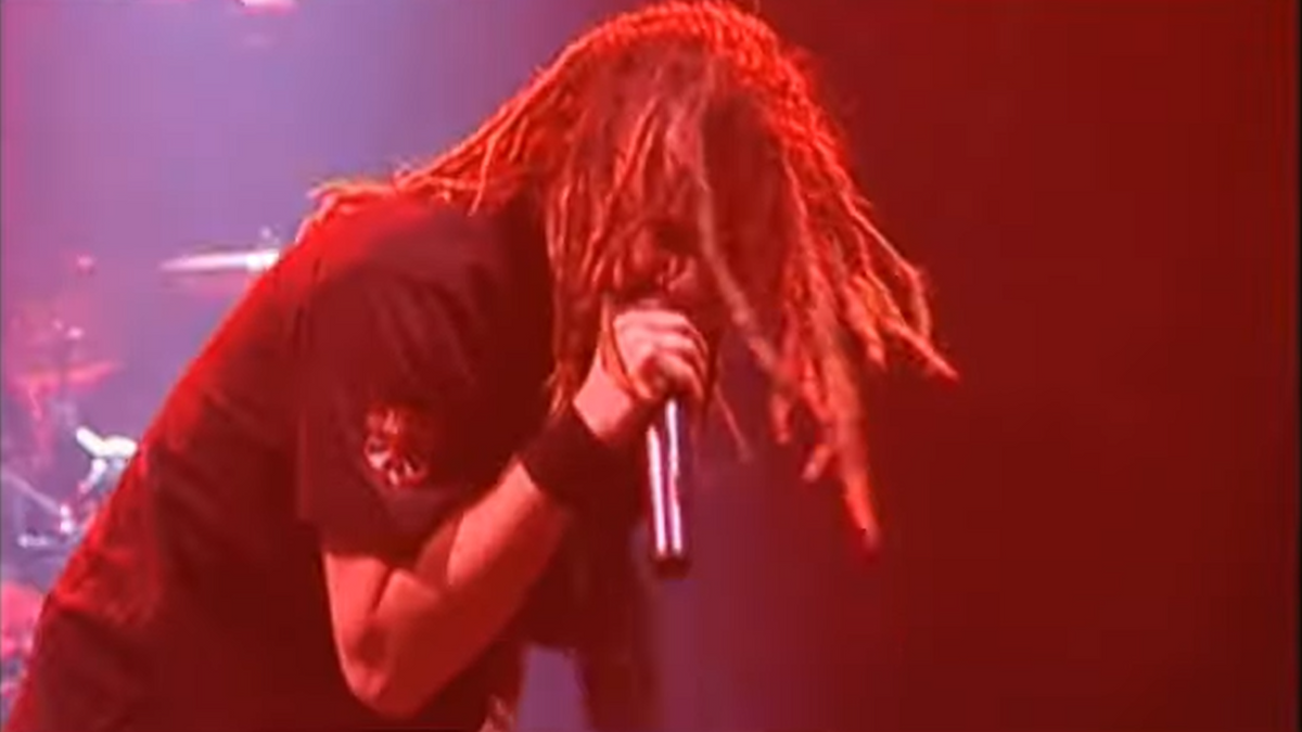 See IN FLAMES’ monstrous cover of PANTERA’s “Fucking Hostile” in 2004