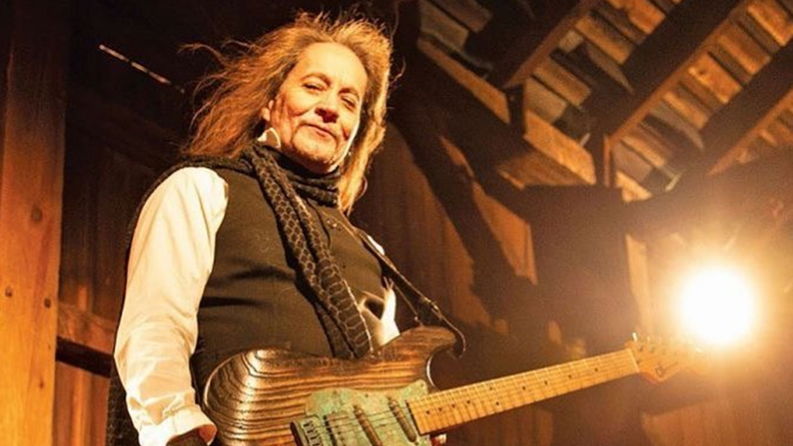 Former OZZY OSBOURNE guitarist JAKE E. LEE shot multiple times in Las Vegas