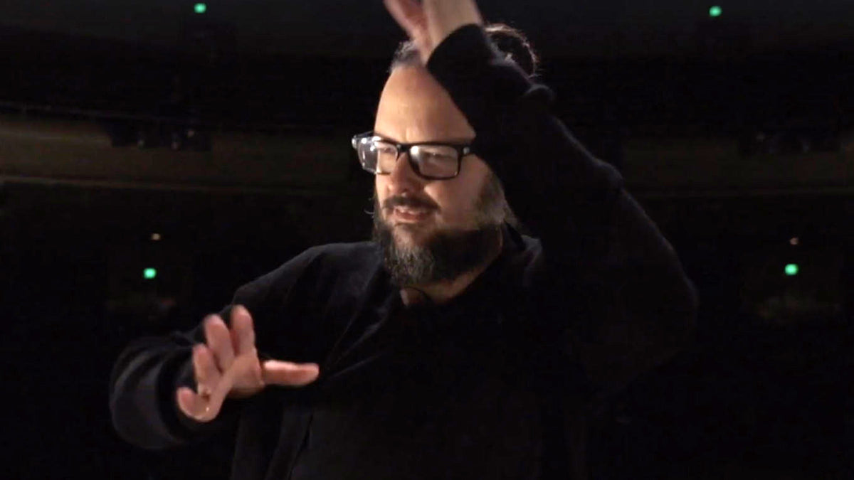 See Korn Goof Off Before ‘Follow the Leader’ Shows in ‘Korn TV 2.0: Episode 2’