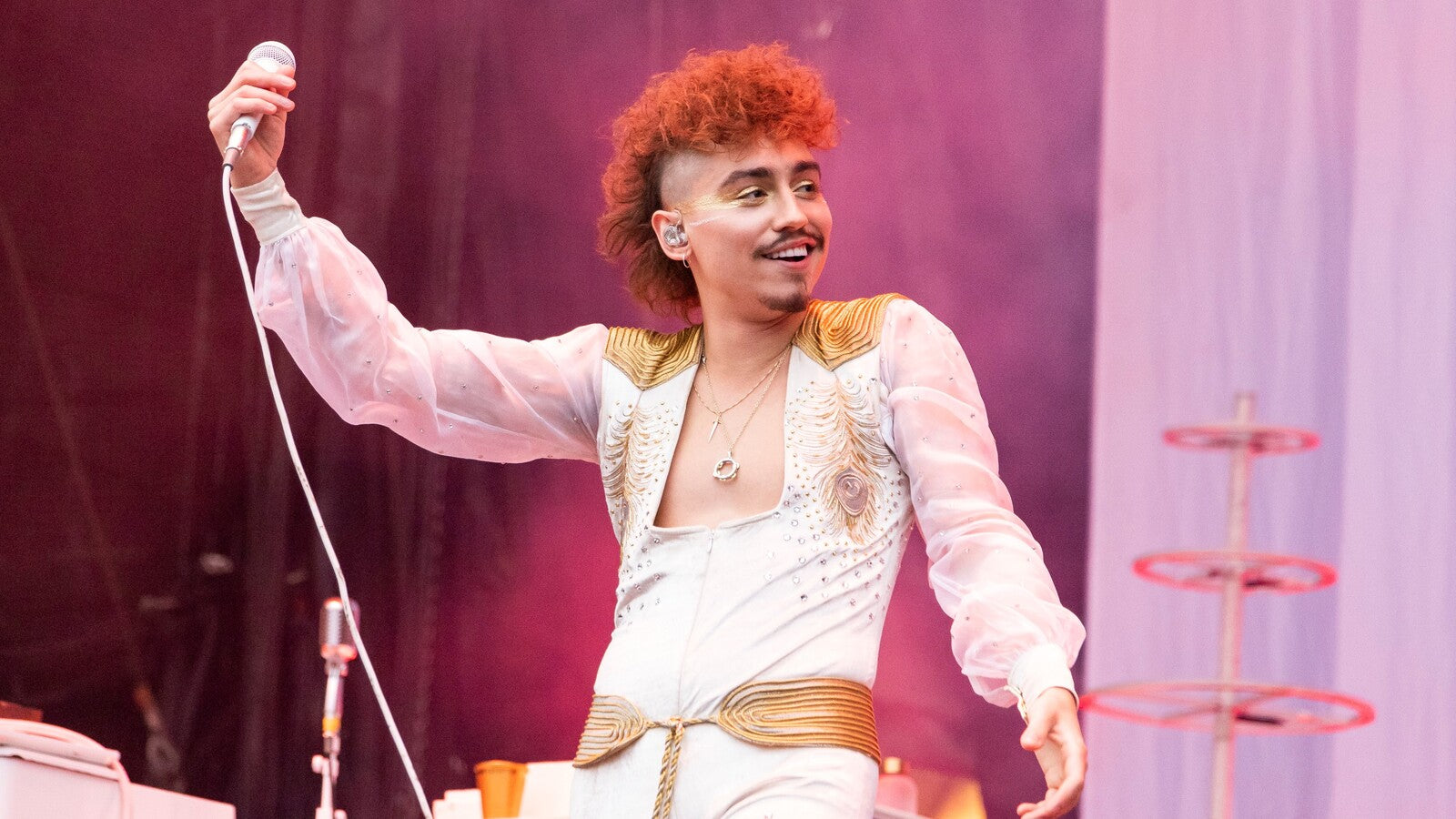 GRETA VAN FLEET singer JOSH KISZKA comes out as member of LGBTQ community
