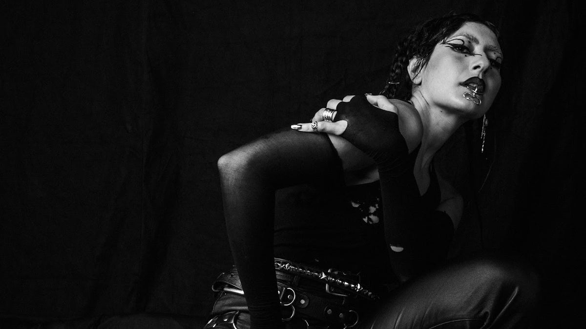 Hear King Woman’s Crushing New Song “Boghz”