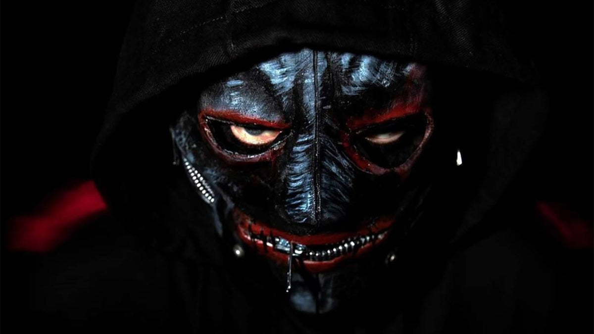 SLIPKNOT post photo of mystery masked person following split with CRAIG JONES
