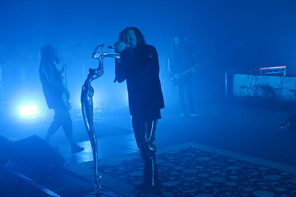 See Korn Debut New Songs Live, Play Classics at Album Release Show