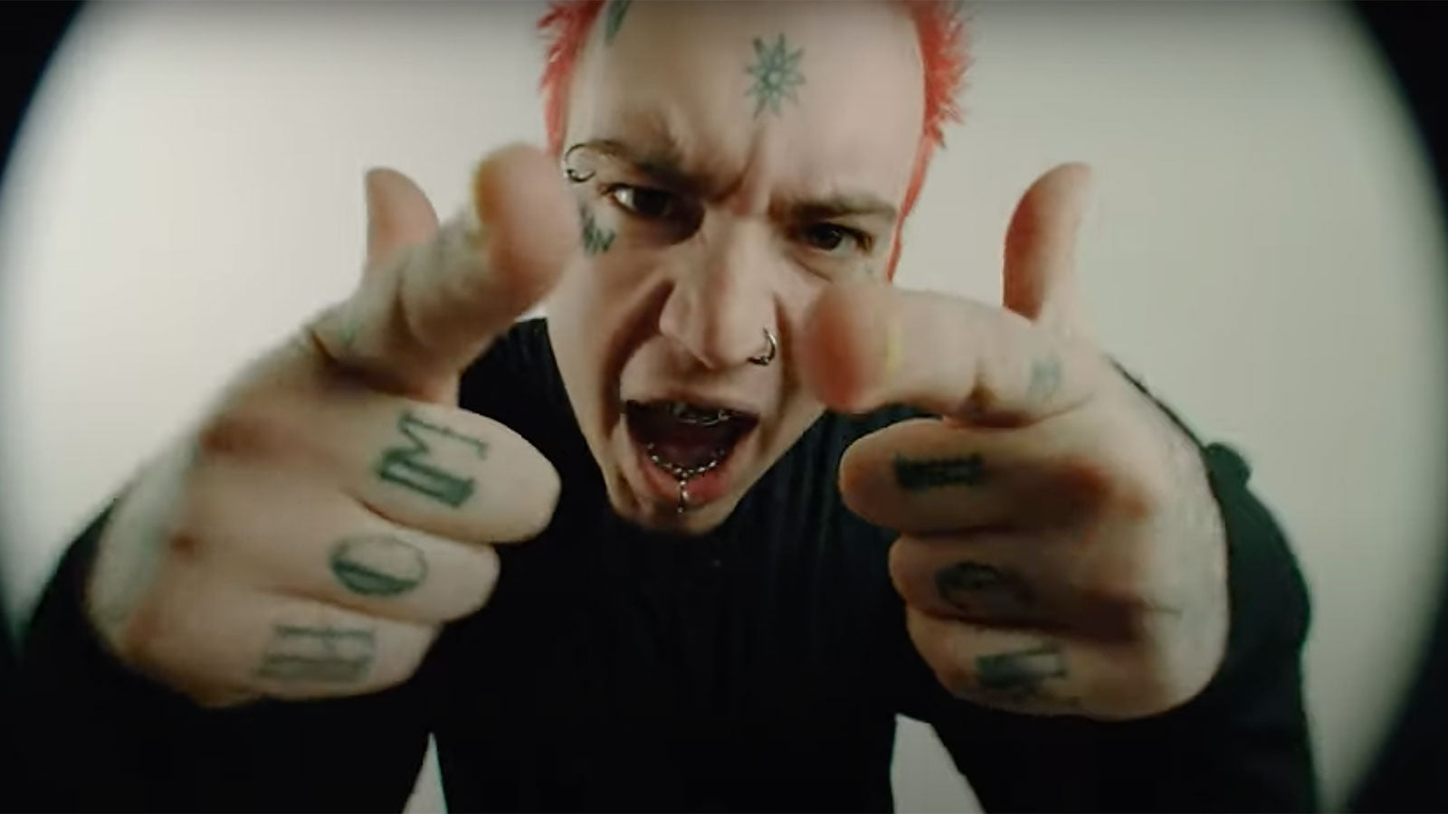 See nu-metal true believer MAD KELLY cover DISTURBED’s “Stupify”