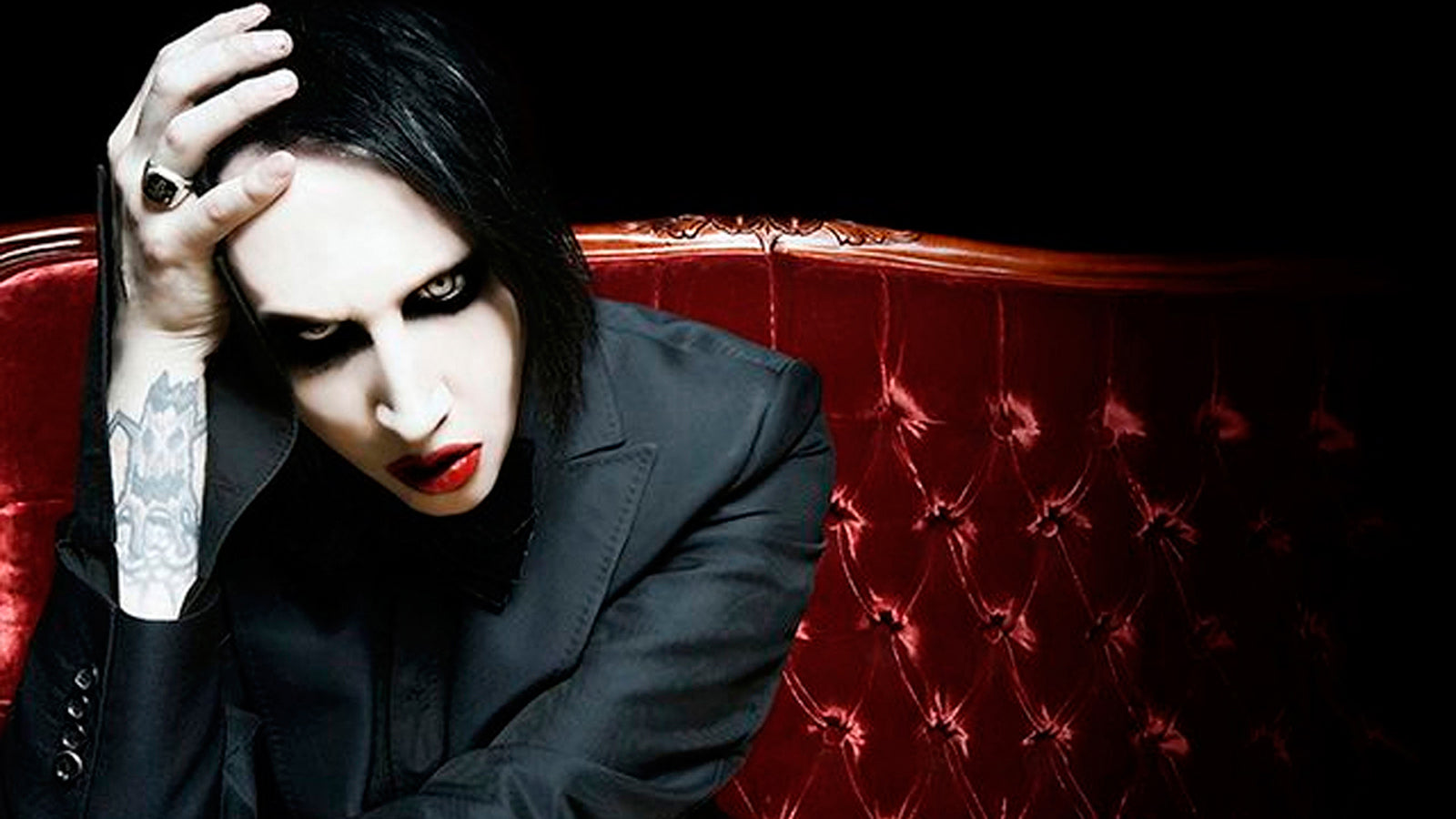 ‘Eat Me, Drink Me’: Marilyn Manson’s Great, Underrated Goth Album Revisited