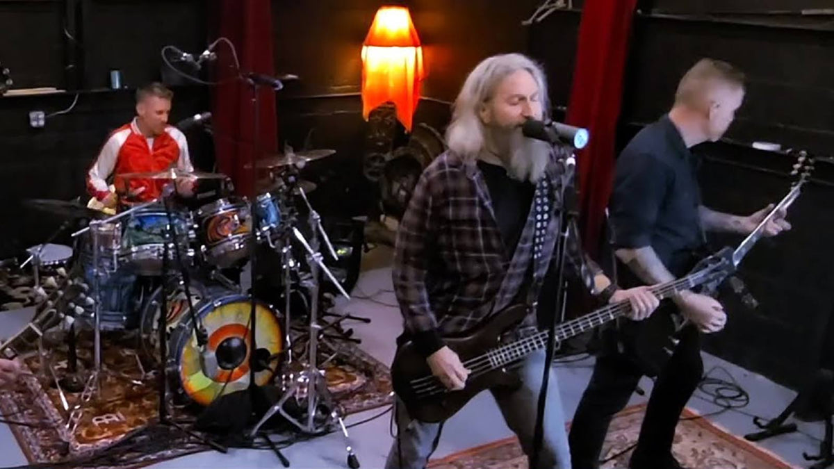 See Mastodon Play Sludgy Cover of Alice in Chains’ “Again”