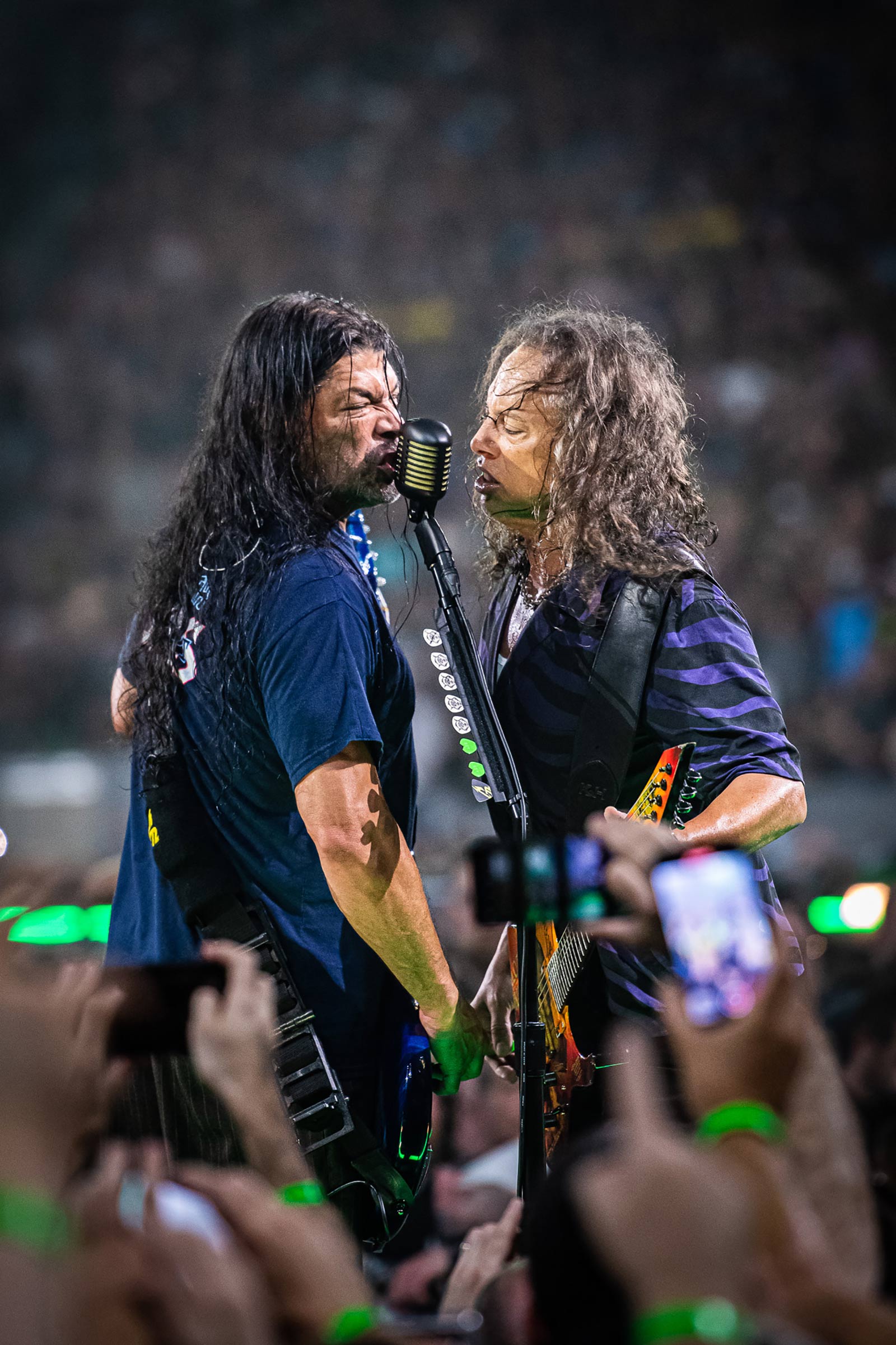 See METALLICA play “Shadows Follow” live for first time