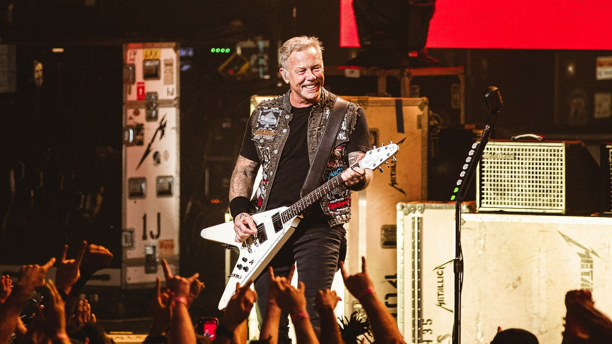 Metallica’s James Hetfield Talks Old-School Metal Influence on New Song “Lux Aeterna”
