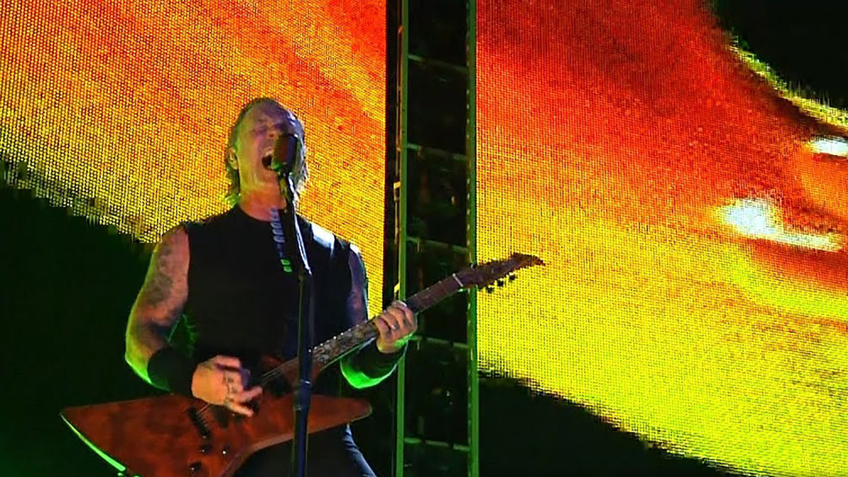 See Metallica Play “The Outlaw Torn” for First Time Since 2011 in Pro Video