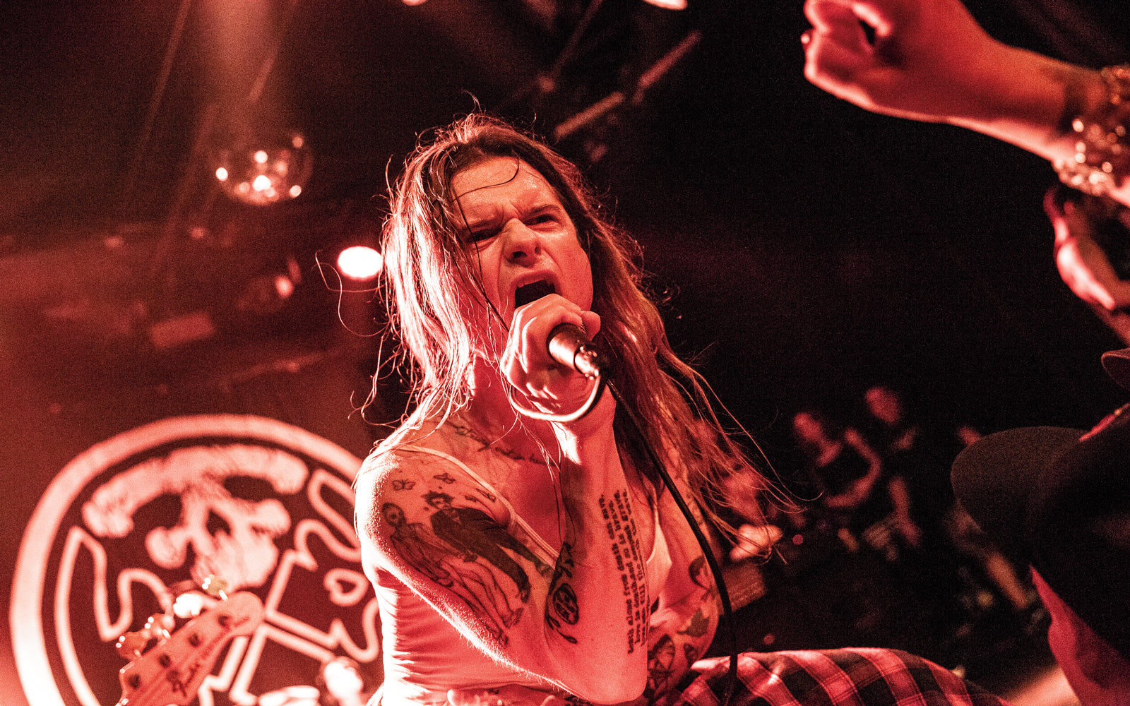 LIFE OF AGONY singer is detransitioning: “I am a man”