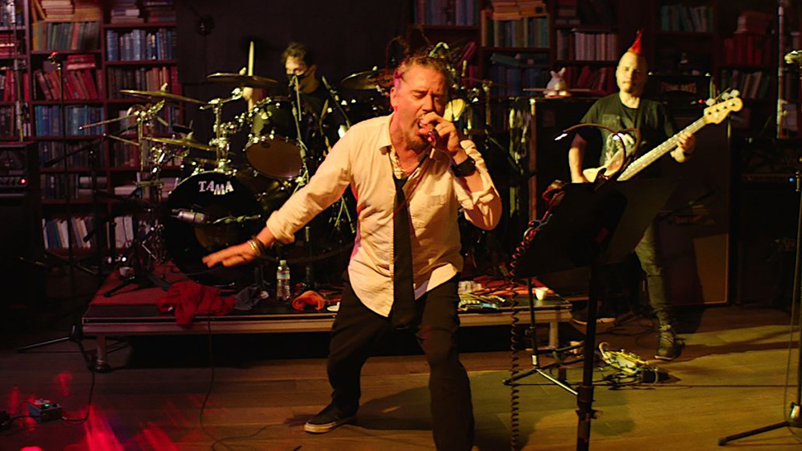 See Mr. Bungle’s Whipping Cover of Van Halen’s “Loss of Control”