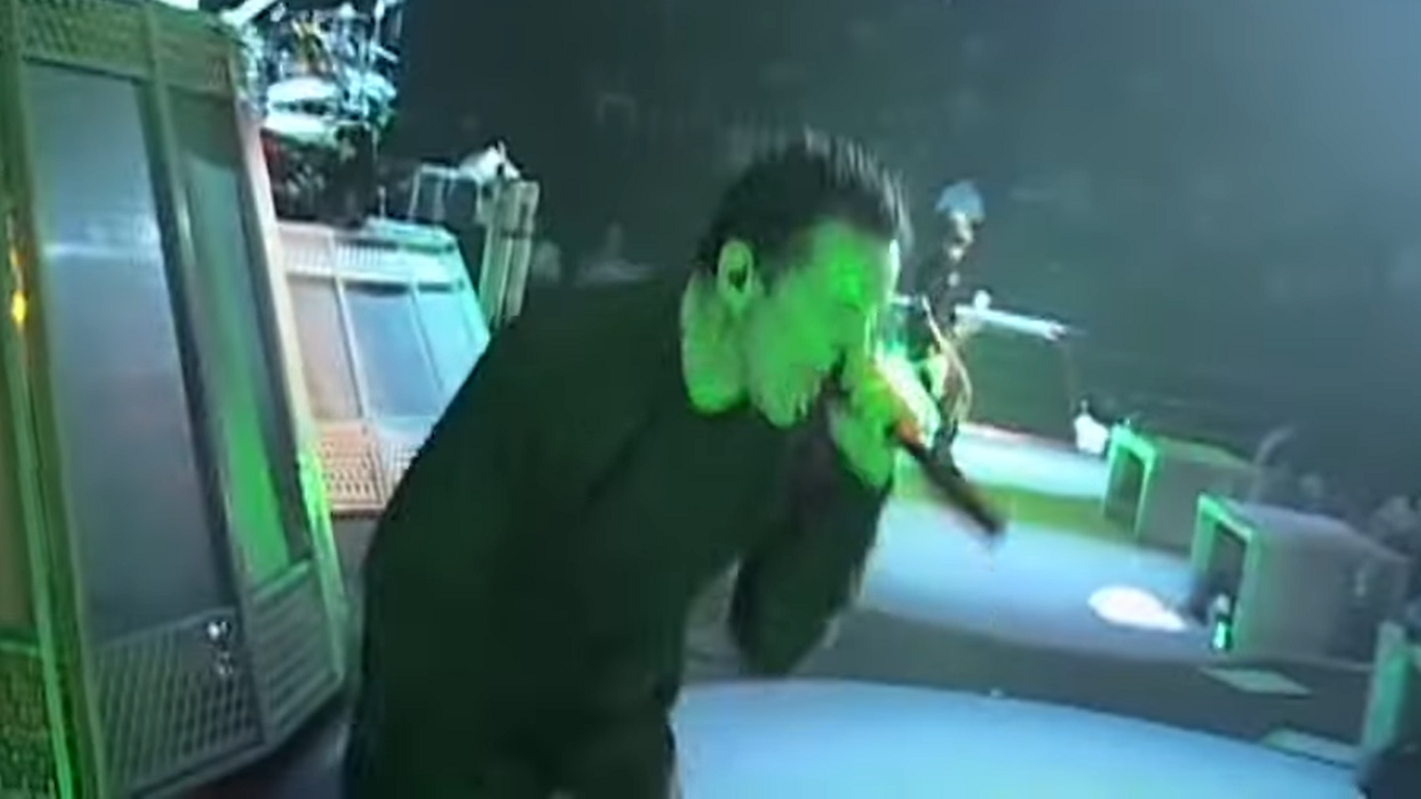 See Linkin Park Play Feral Cover of Deftones’ “My Own Summer (Shove It)” in 2002