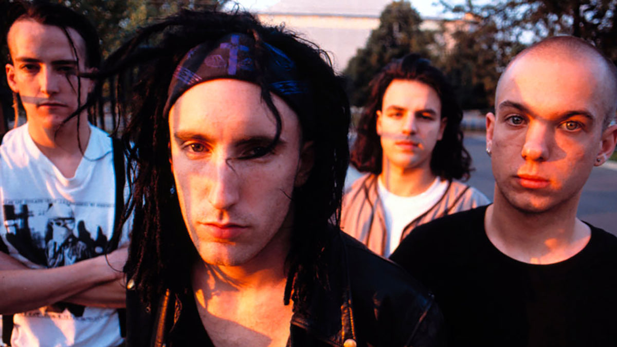See Nine Inch Nails Play Raging “Terrible Lie” in Small Club in 1990