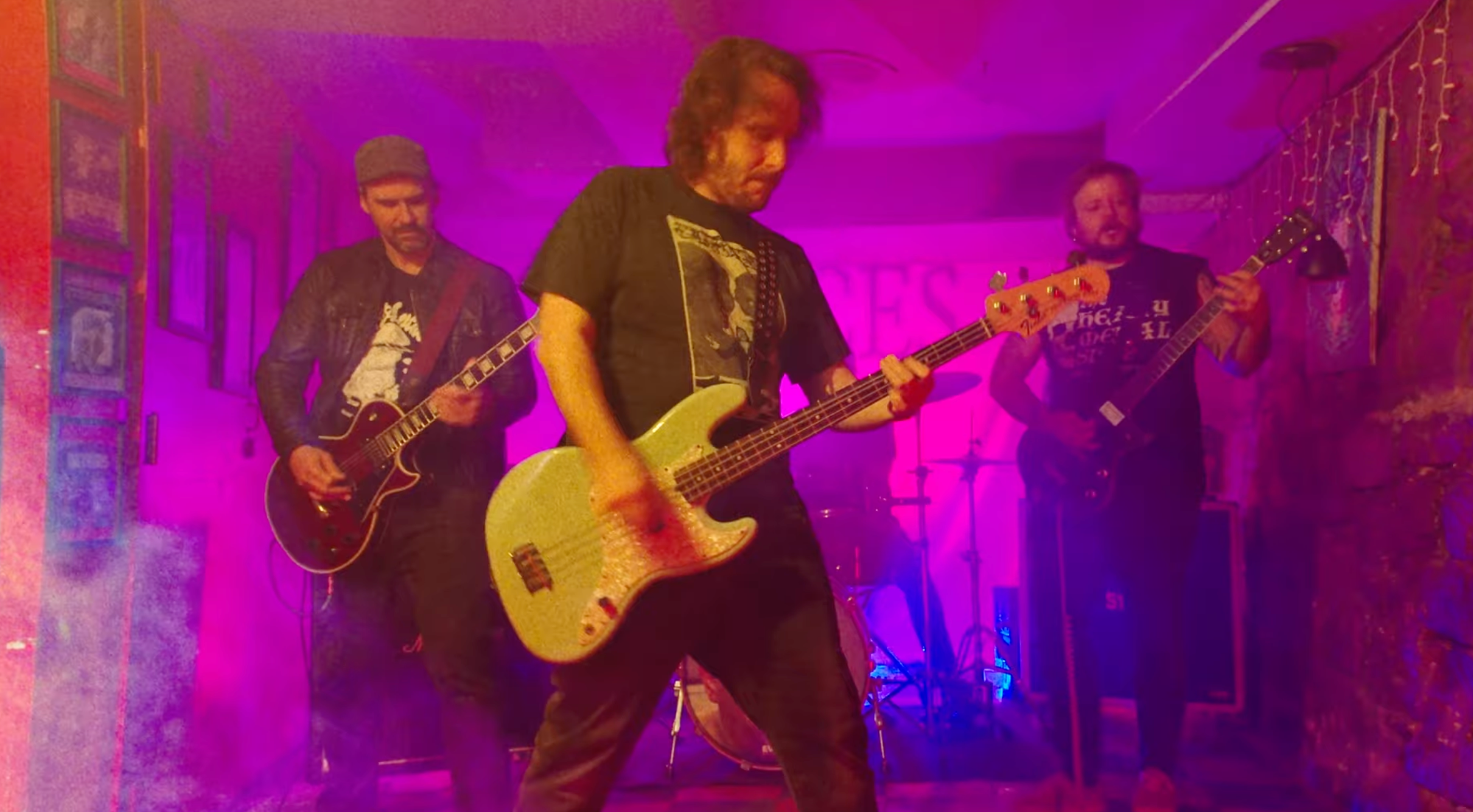 Hear PALACES’ gnarly new album ‘Sunhunting’ produced by MASTODON’s BILL KELLIHER