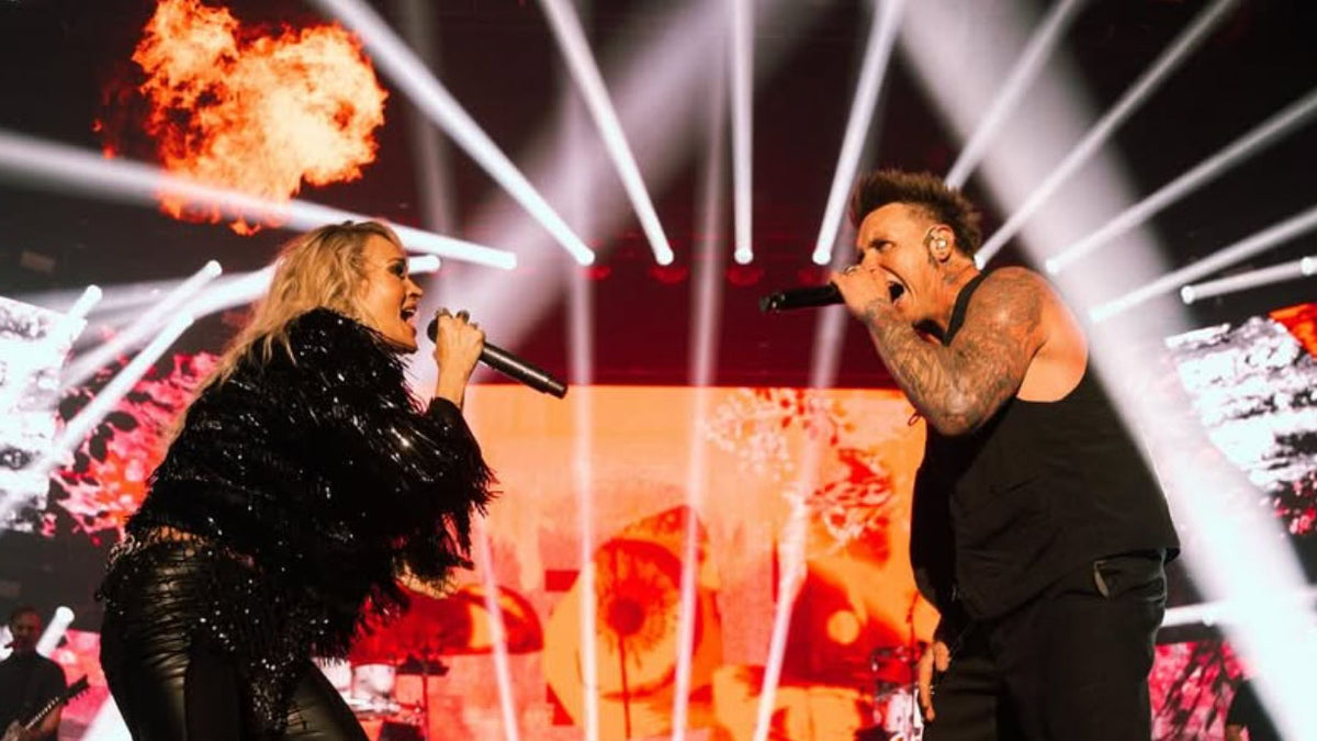 See CARRIE UNDERWOOD sing “Last Resort” with PAPA ROACH in Vegas