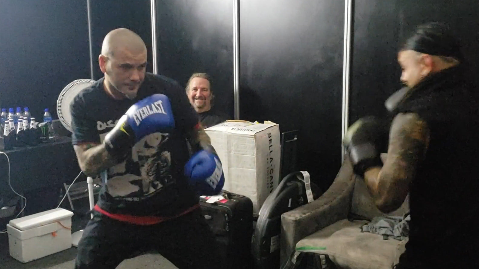 See Phil Anselmo Box Vital Remains’ Brian Werner in Backstage Sparring Match