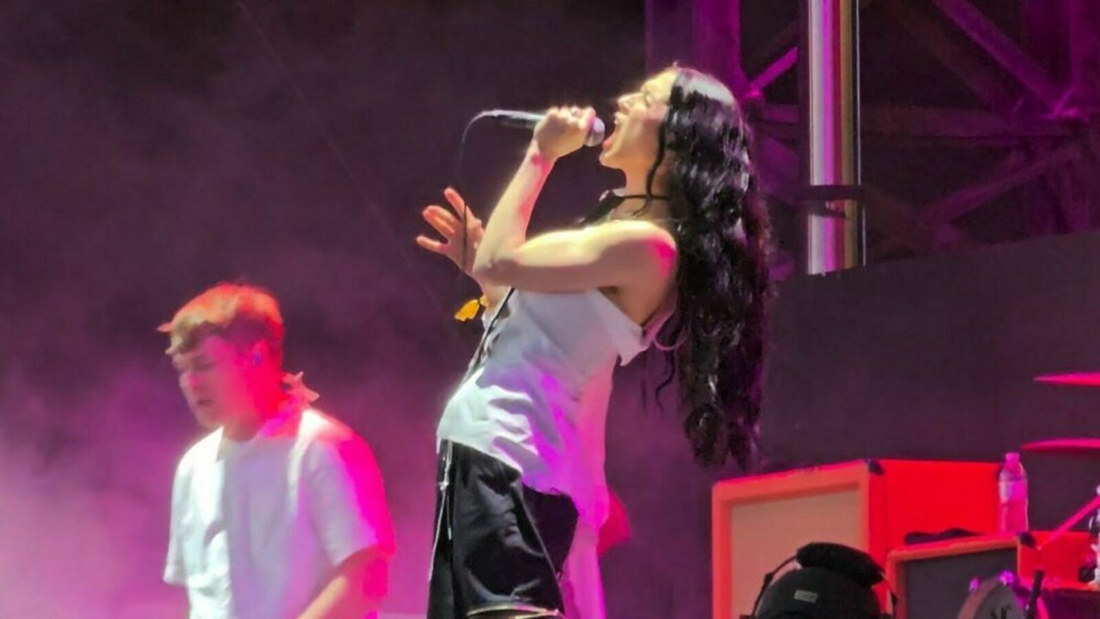 See POPPY join KNOCKED LOOSE at Sick New World for crushing “Suffocate” performance