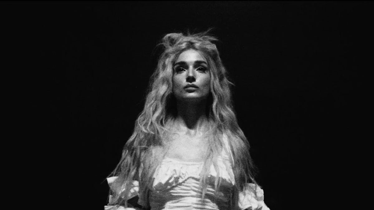 See POPPY’s eerie video for pulsating new industrial song “Church Outfit”