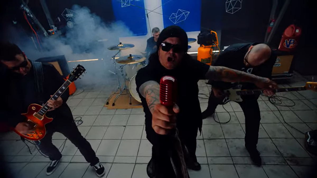 See REACH NYC rock out in new “Ride or Die” video