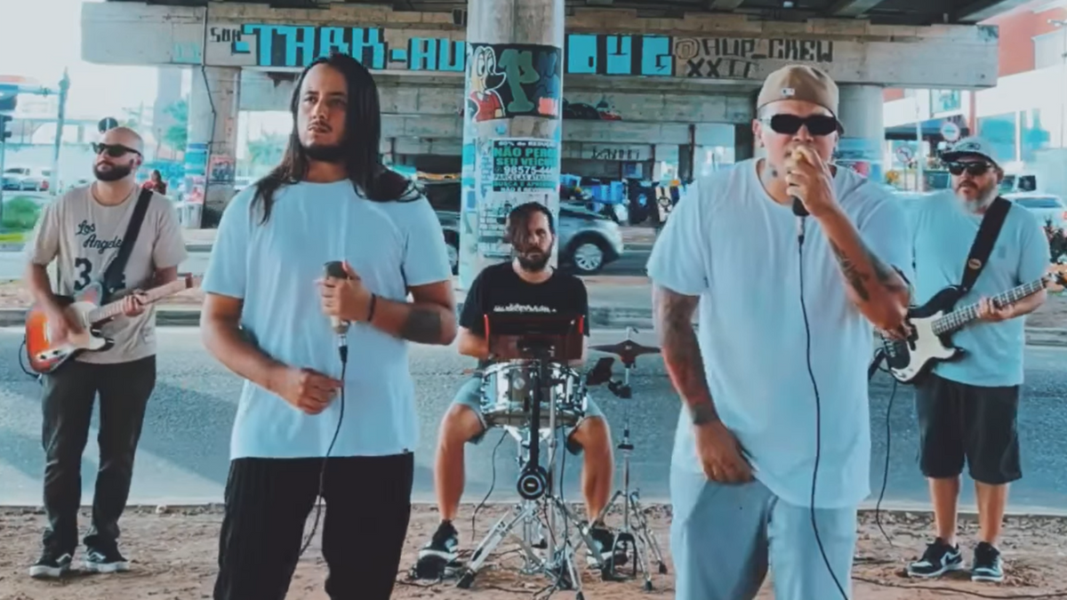 SYSTEM OF A DOWN: See SHAVO-approved reggae cover of “Toxicity”