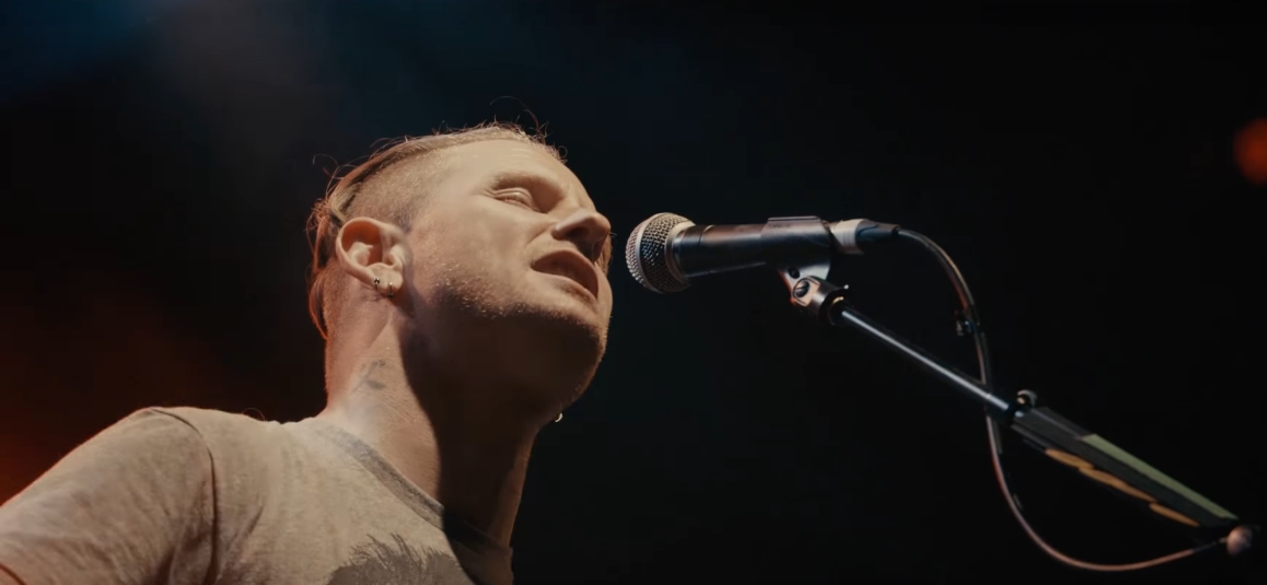 Watch Corey Taylor Perform Slipknot, Stone Sour, Johnny Cash Songs in Solo Acoustic Video