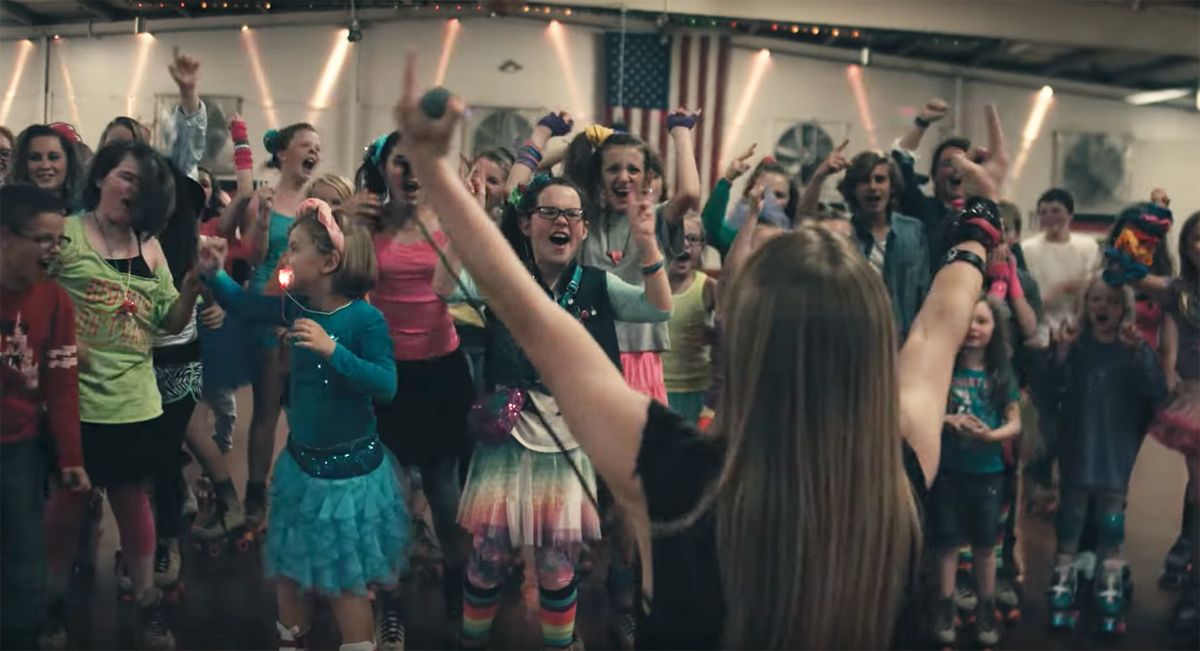 Watch Teen Band Tear Through Slayer’s “Raining Blood” at Roller Rink
