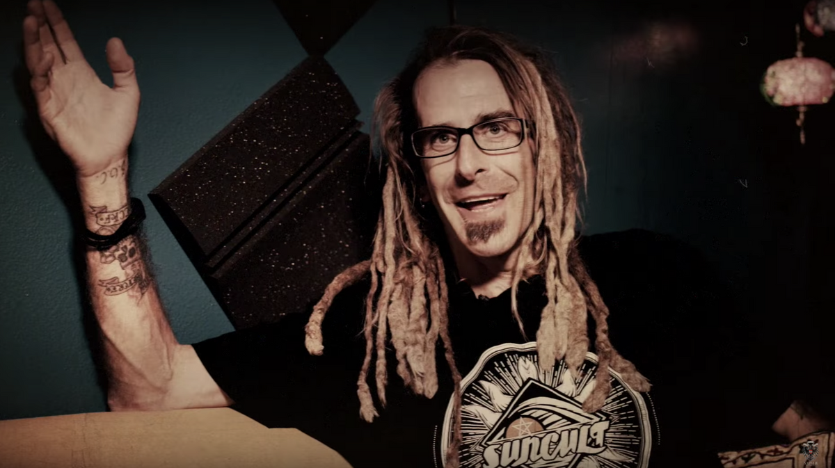 See Randy Blythe, Hank3, Dez Fafara and More Talk Outlaw Country