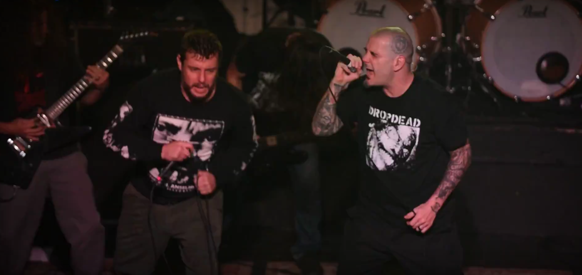 See Phil Anselmo Perform Pantera’s “I’m Broken” With King Parrot’s Matt Young