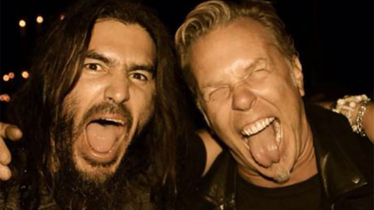 See James Hetfield Rip Through “Aesthetics of Hate” With Machine Head Live in 2009