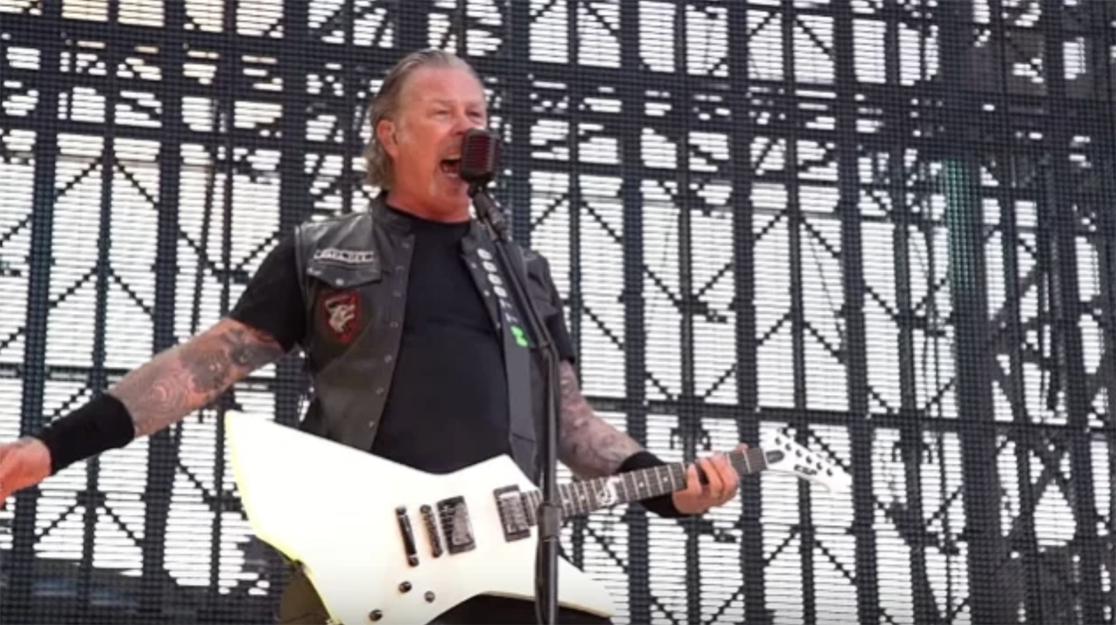 See Metallica Crush “The God That Failed” in Sweden in Pro-Shot Video