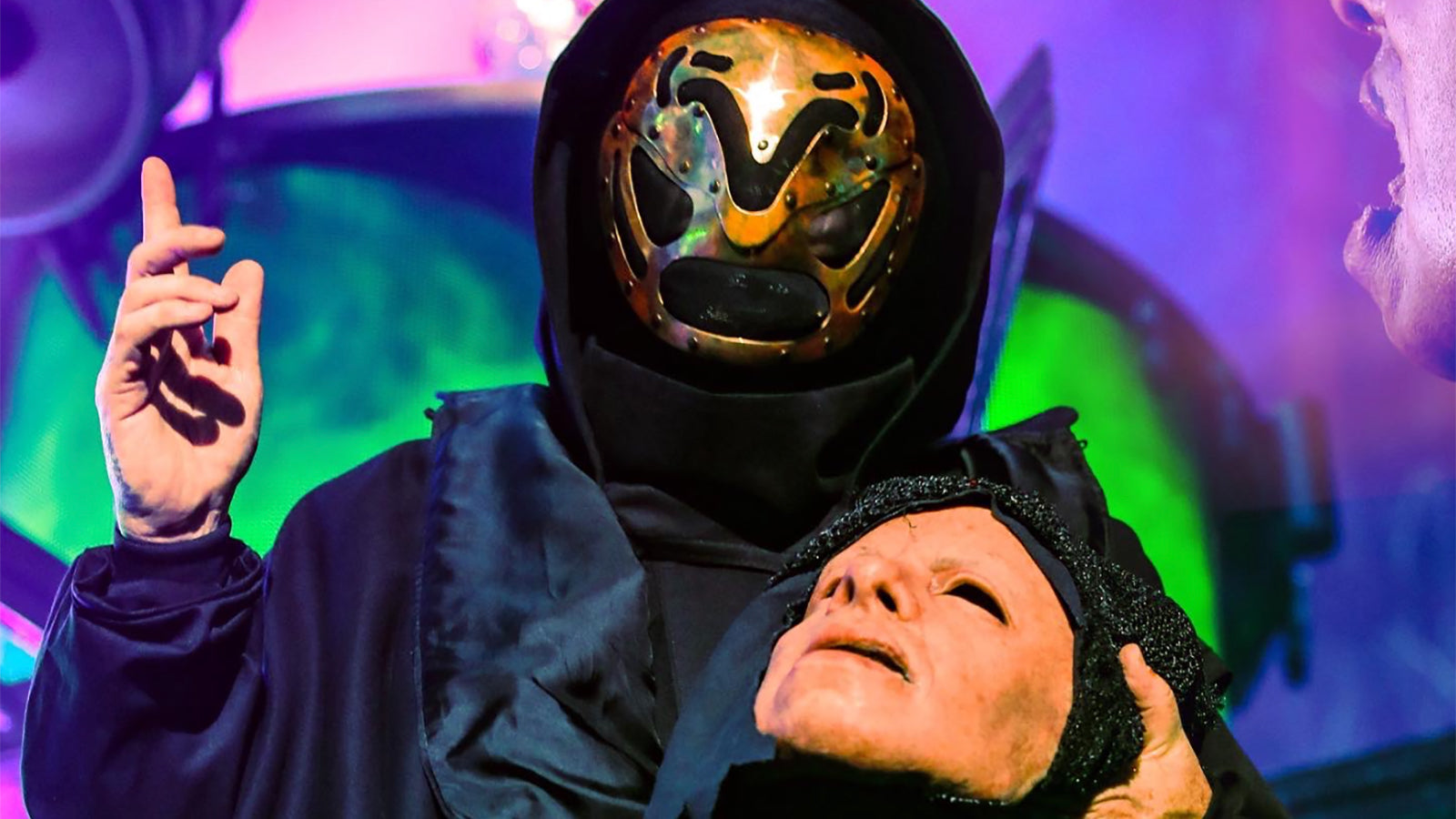 Sid Wilson’s Disembodied Human Mask Sings Along to Slipknot Songs