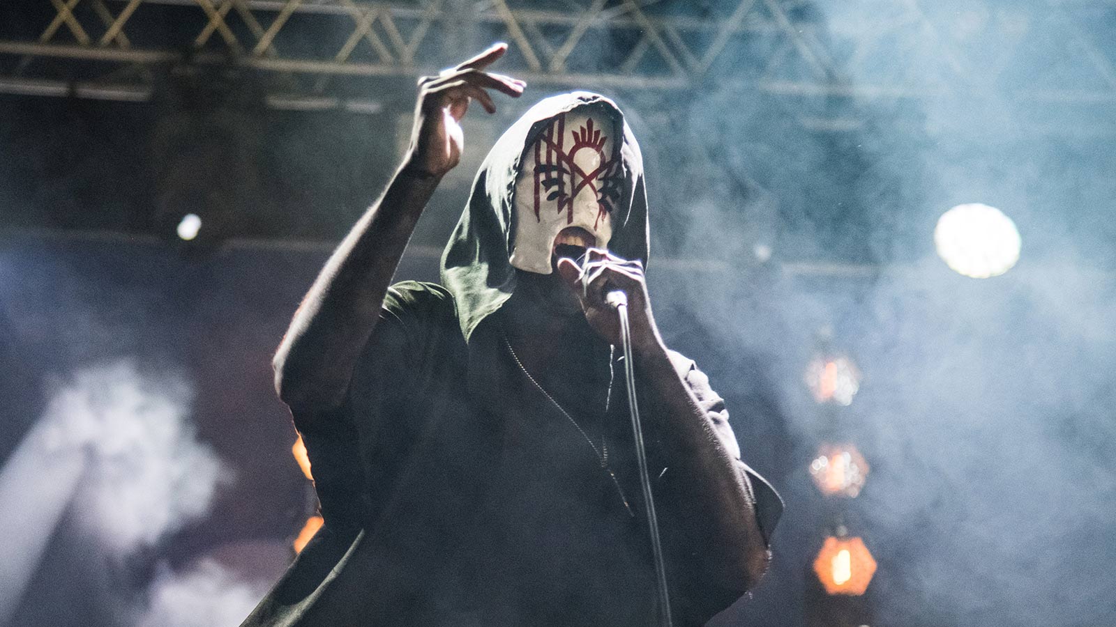 Hear SLEEP TOKEN’s eerie new song “Chokehold”