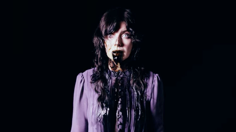 See SLEIGH BELLS singer star in BLOOD VULTURE’s horror-themed “Burn For It” video