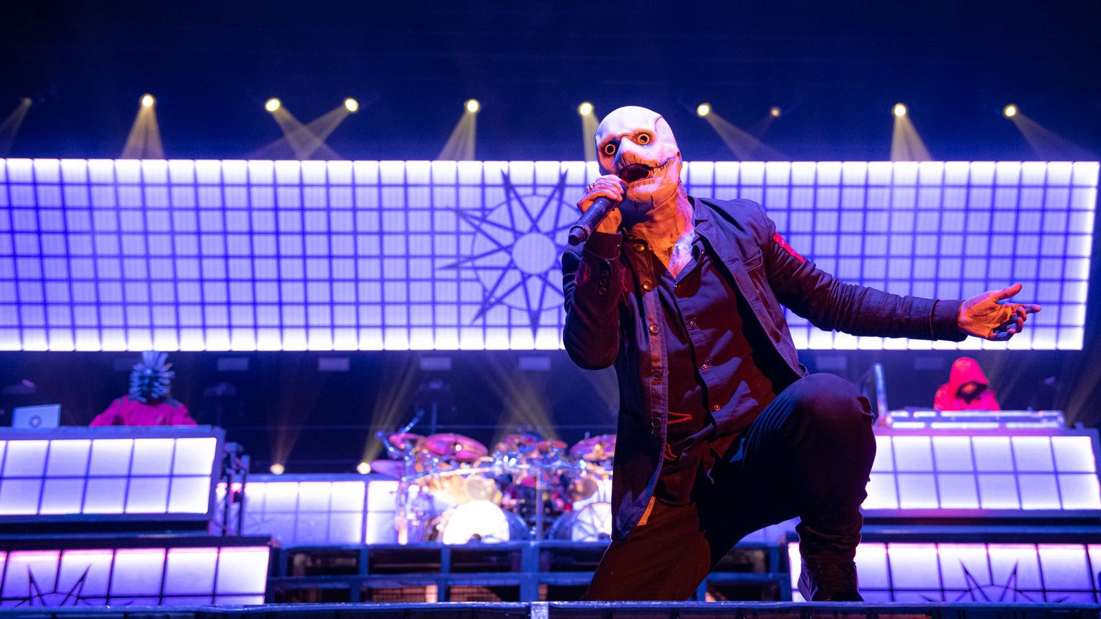Corey Taylor Says Slipknot Are “Dusting Off” Old Songs for Upcoming Tour