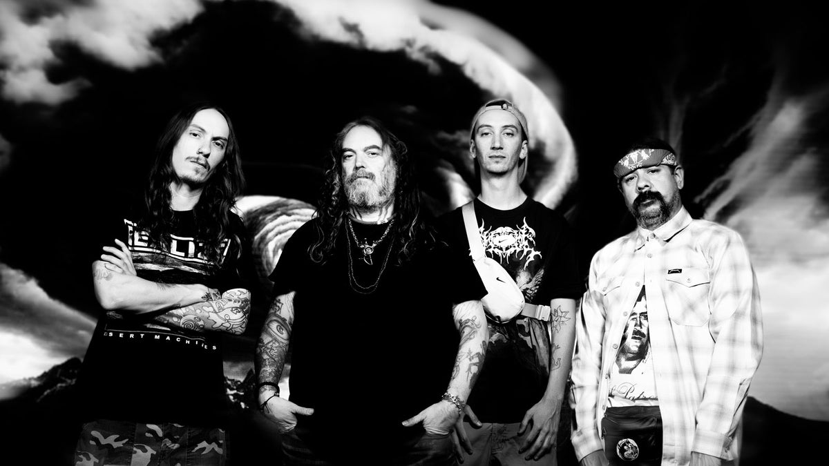 Hear SOULFLY rekindle classic “big-groove tribal sound” on new song “Storm the Gates”