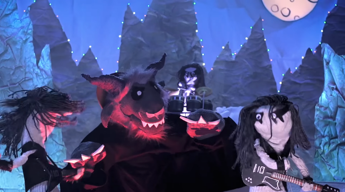 See Black-Metal Sock Puppets’ Wacky Christmas Parody Featuring Phil Anselmo