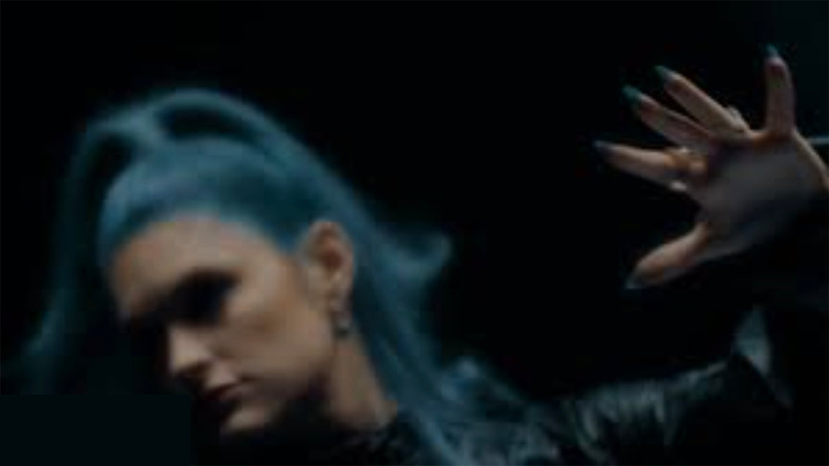 Watch Spiritbox’s Dizzying Video for New Song “Circle With Me”