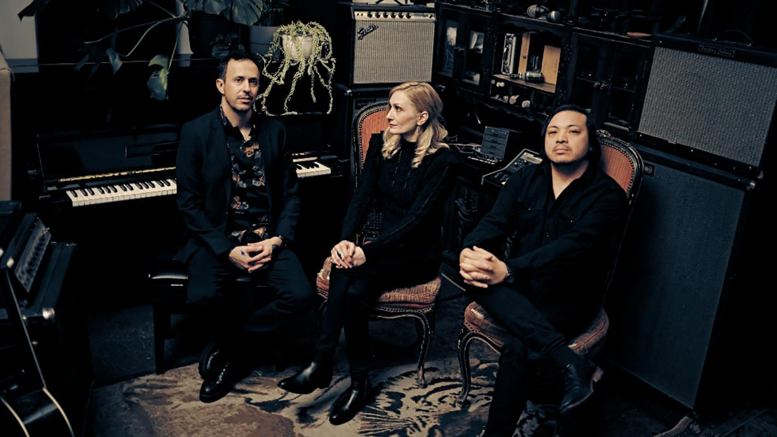 DEFTONES-approved trio SPOTLIGHTS: Hear dreamy, doomy new song “Algorithmic”