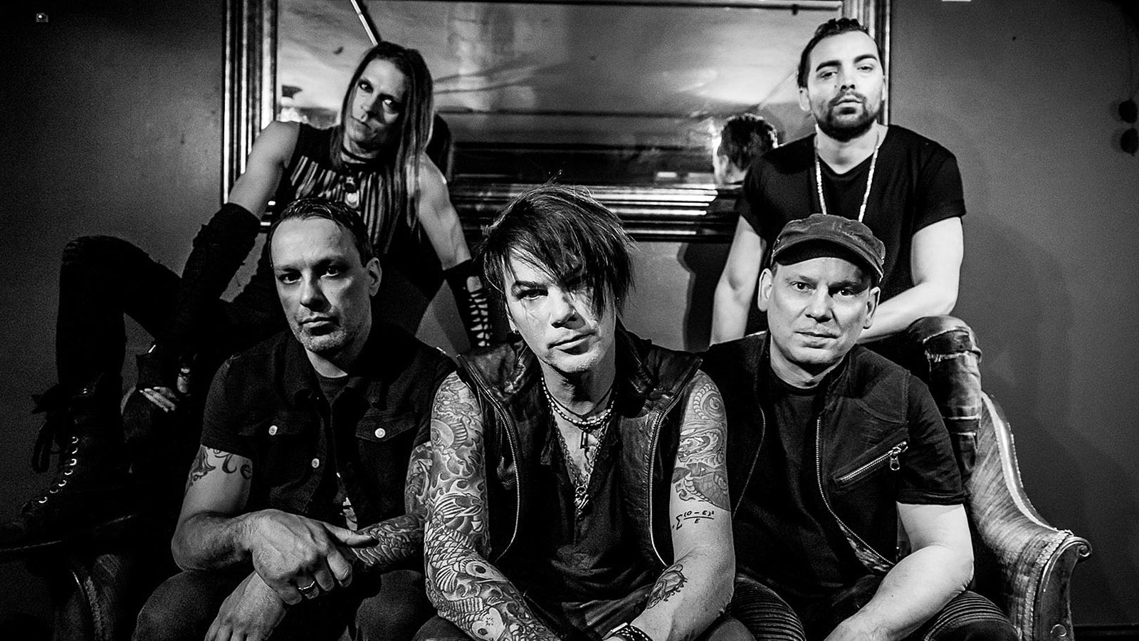 Stabbing Westward Singer Christopher Hall Diagnosed With Throat Cancer