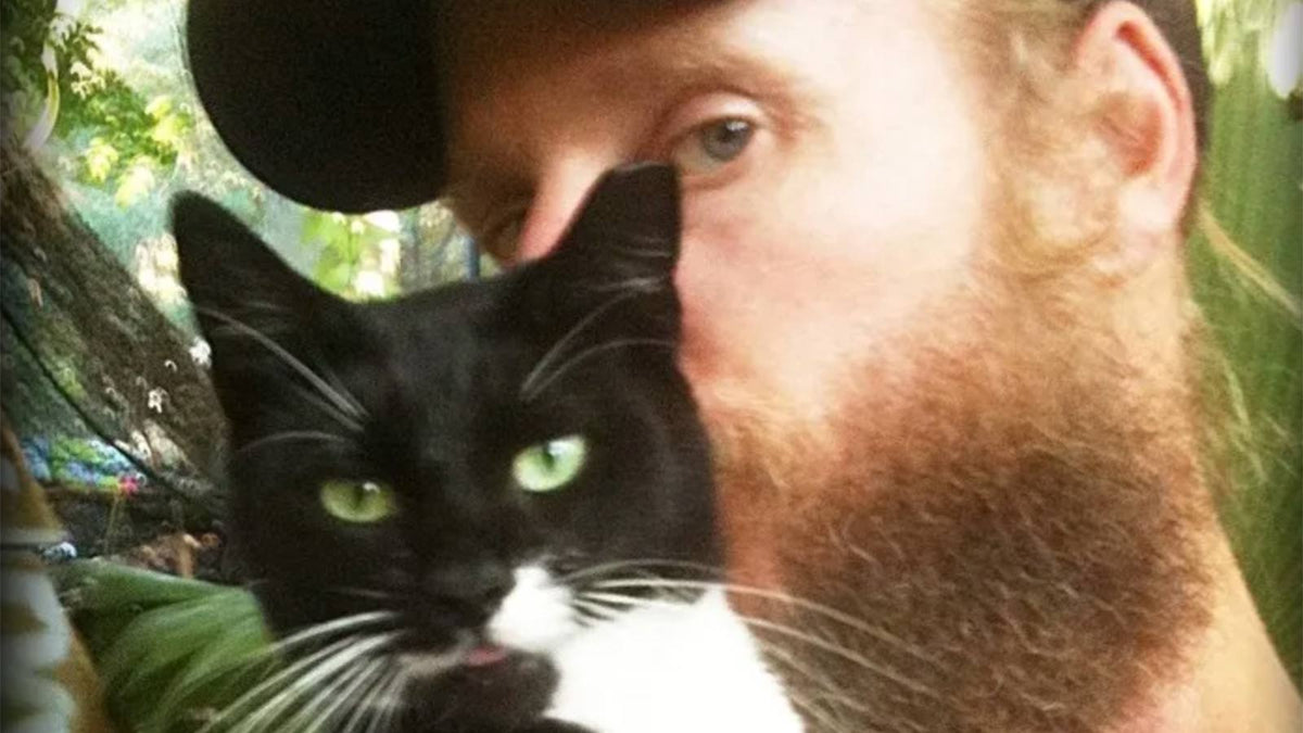 See CNN report on OBITUARY drummer’s mission caring for feral cats
