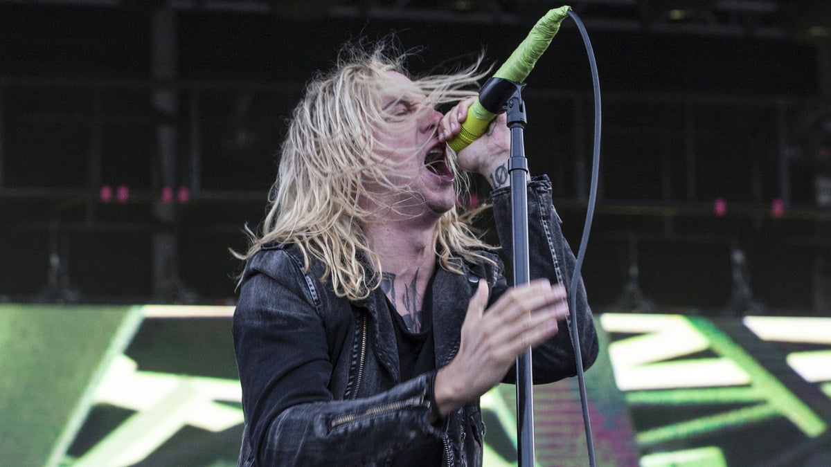 Hear UNDEROATH’s catchy new song “Lifeline (Drowning)”