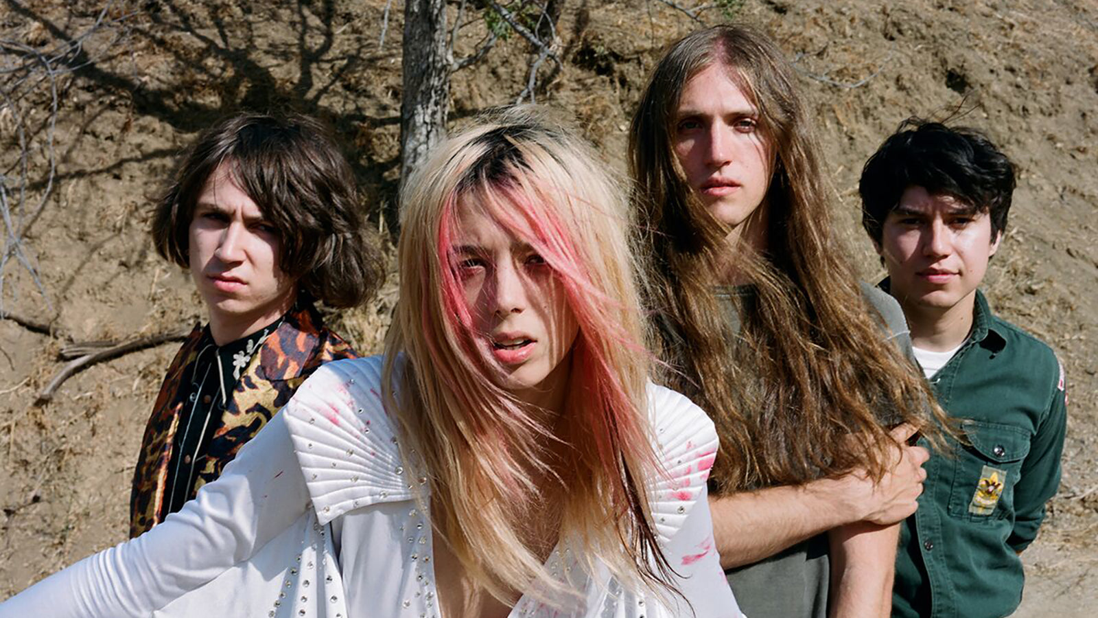 Hear Starcrawler Pray for “The End” on Glammy New Song “Hollywood Ending”