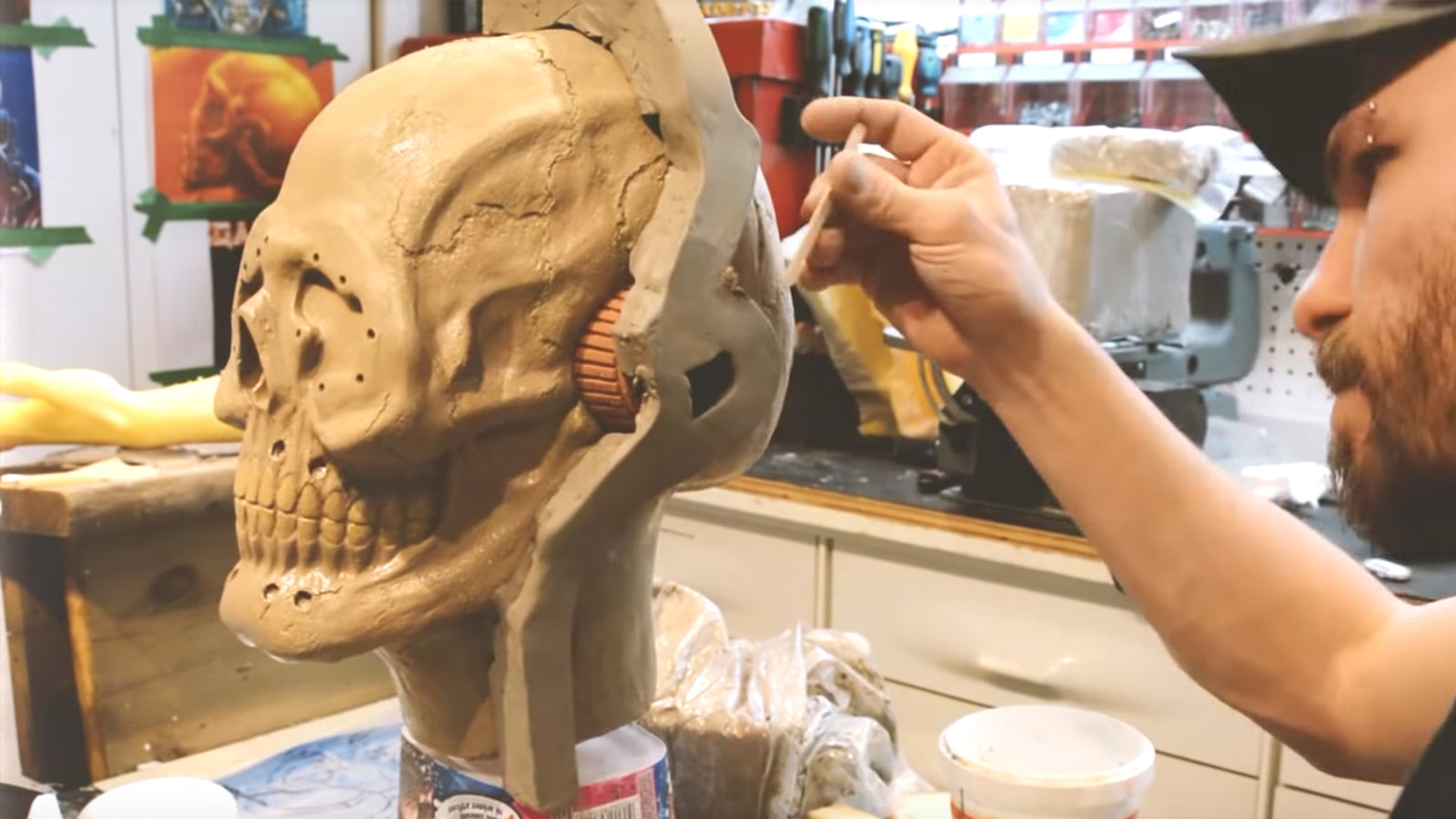 See Making of Megadeth’s New ‘Peace Sells’ Vic Rattlehead Mascot