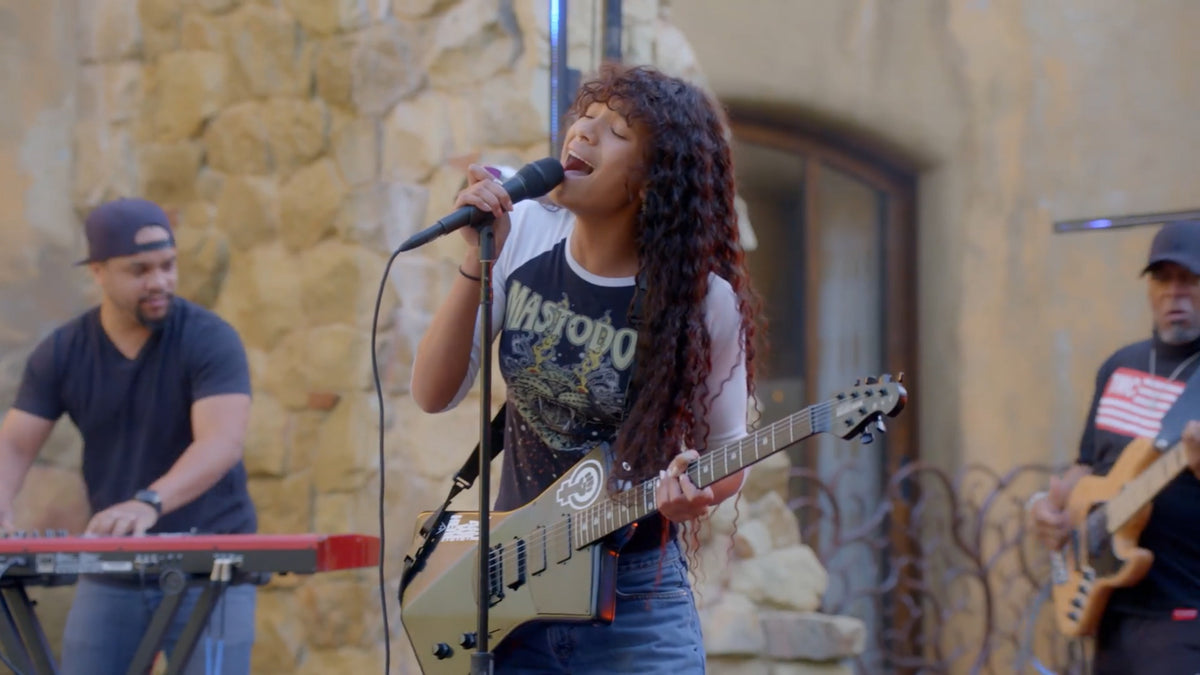 See Willow Smith Cover Jada Pinkett Smith’s Nu-Metal Band Wicked Wisdom