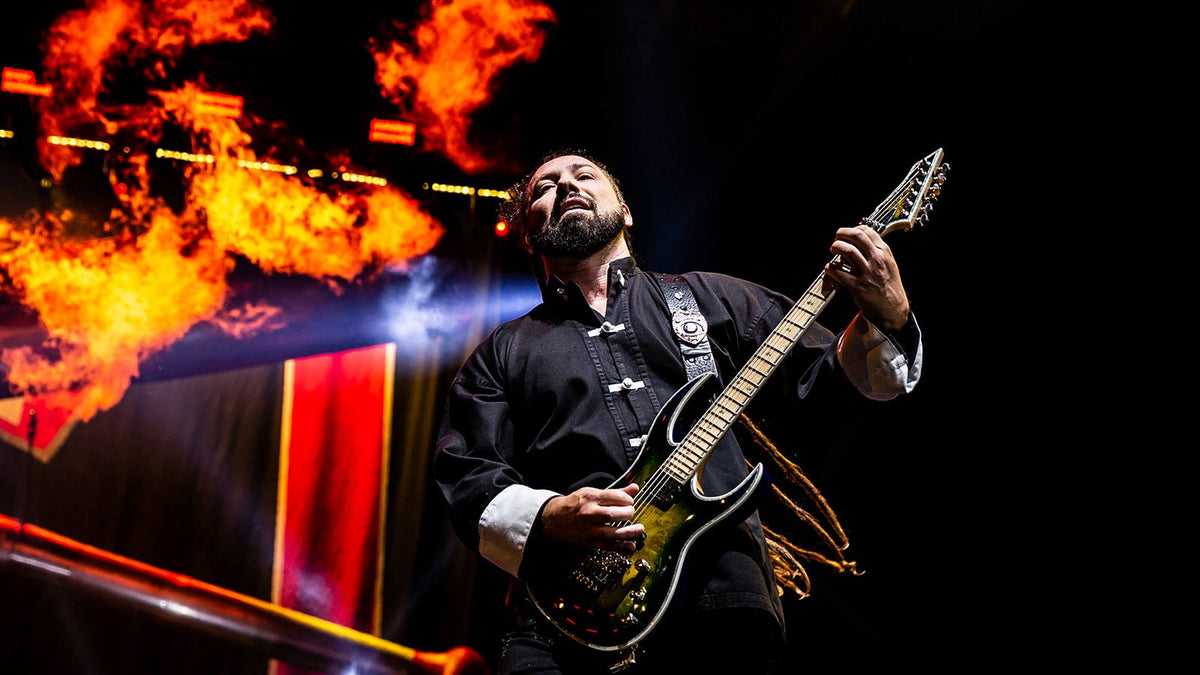 ZOLTAN BATHORY picks best FIVE FINGER DEATH PUNCH song for introducing new fans