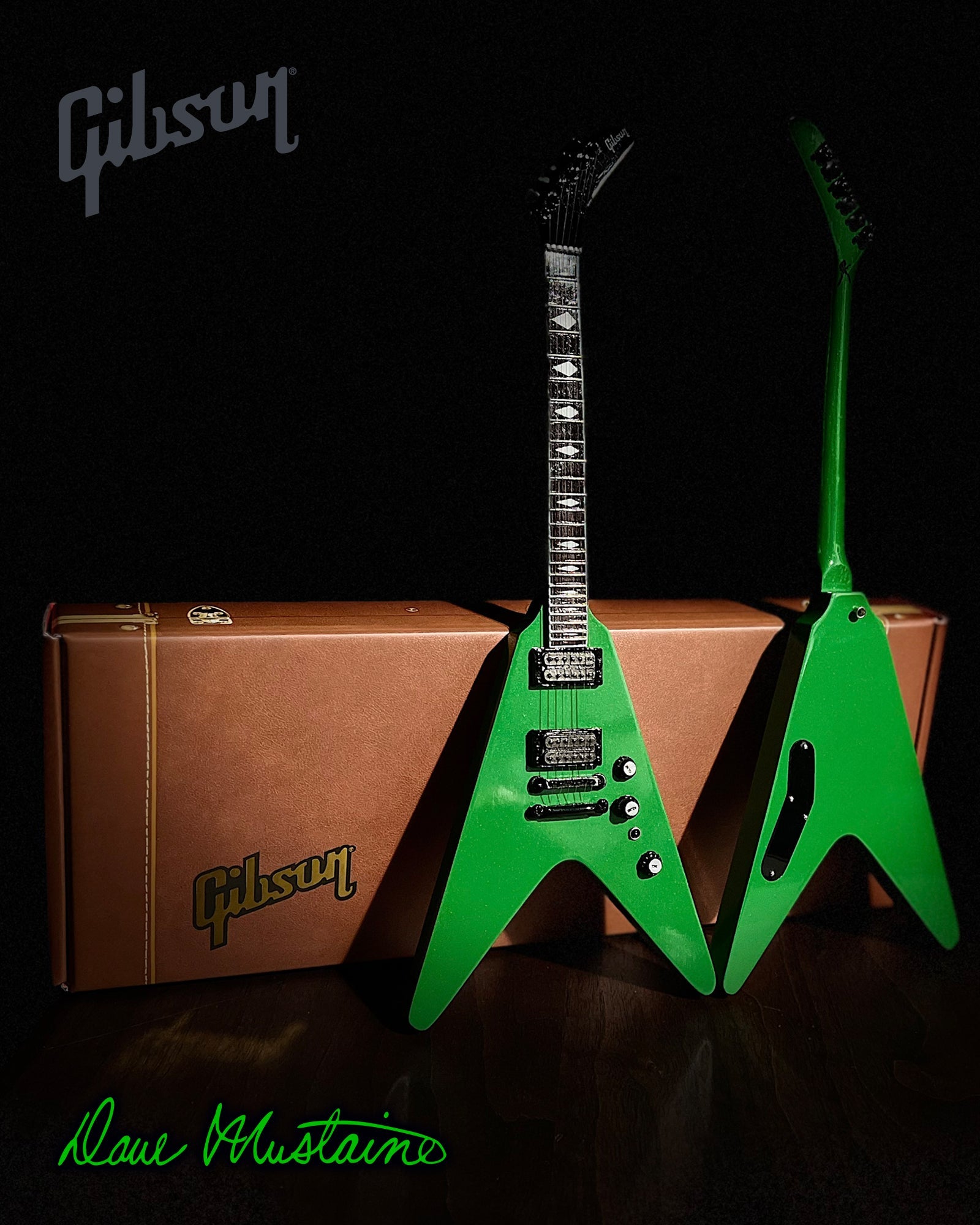DAVE MUSTAINE GIBSON FLYING V EXP RUST IN PEACE ALIEN TECH GREEN MINI GUITAR MODEL