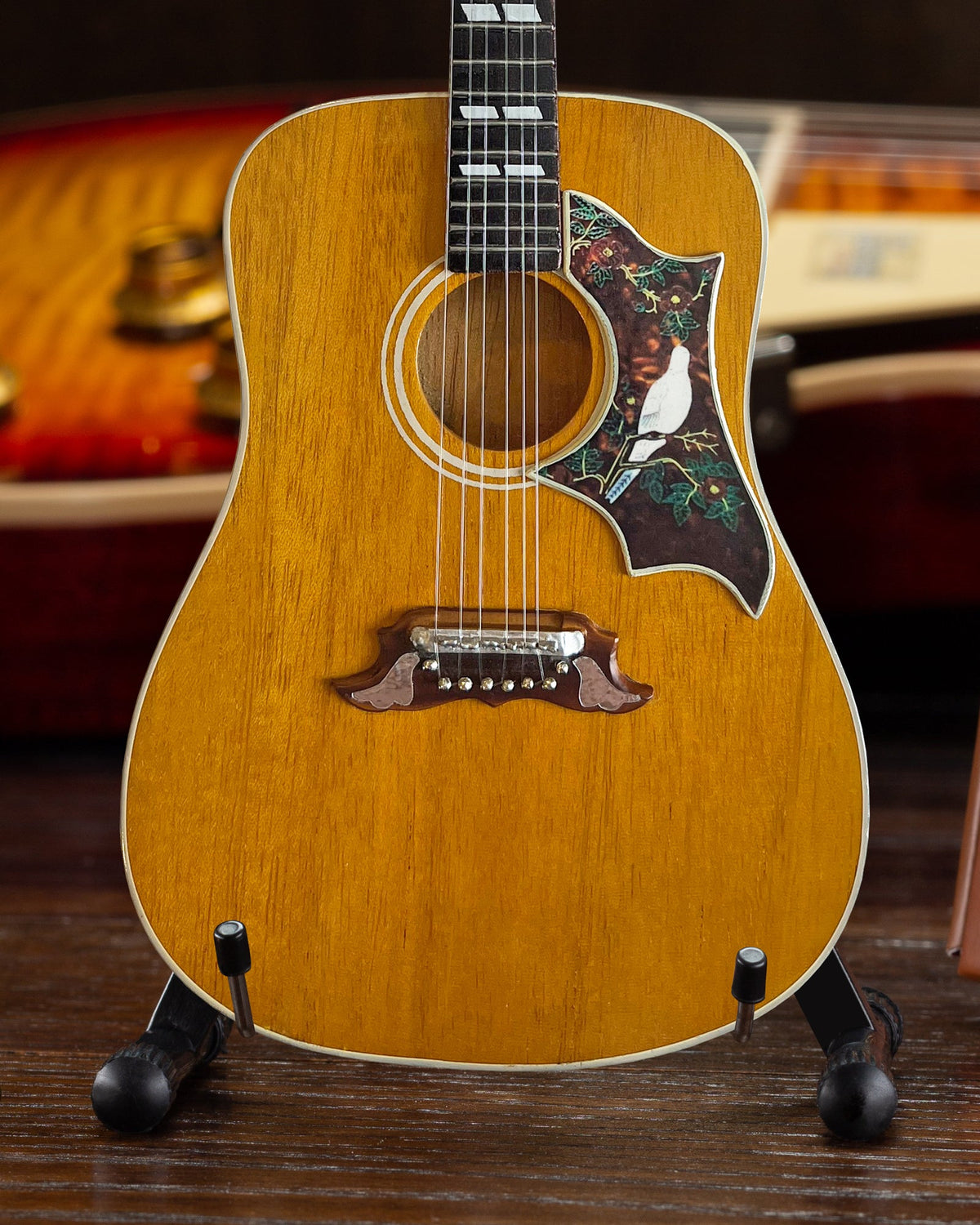 GIBSON DOVE ORIGINAL ACOUSTIC 1:4 SCALE MINI GUITAR MODEL - ANTIQUE NATURAL