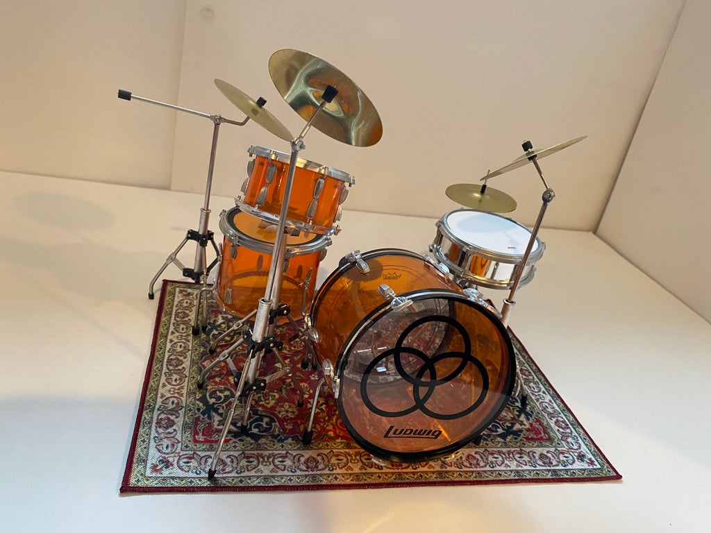 VINTAGE DRUM RUG - MINIATURE FOR 1:4 SCALE DRUM KIT MODELS